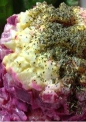 毛皮(ビーツ)を着たニシンのサラダ-レシピのメイン写真