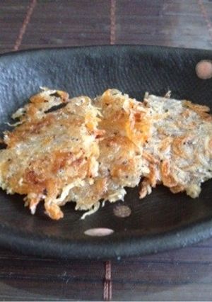 ◎しらすの煎餅風お焼◎ 離乳食 完了期-レシピのメイン写真