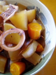 ヘルシー!圧力鍋でいかと大根の煮物-レシピのメイン写真