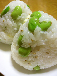 枝豆とチーズのおにぎり-レシピのメイン写真