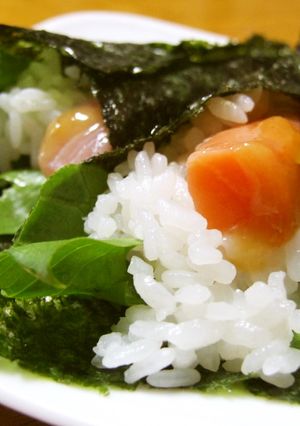 とっても簡単！韓国風手巻き寿司の味噌タレ-レシピのメイン写真