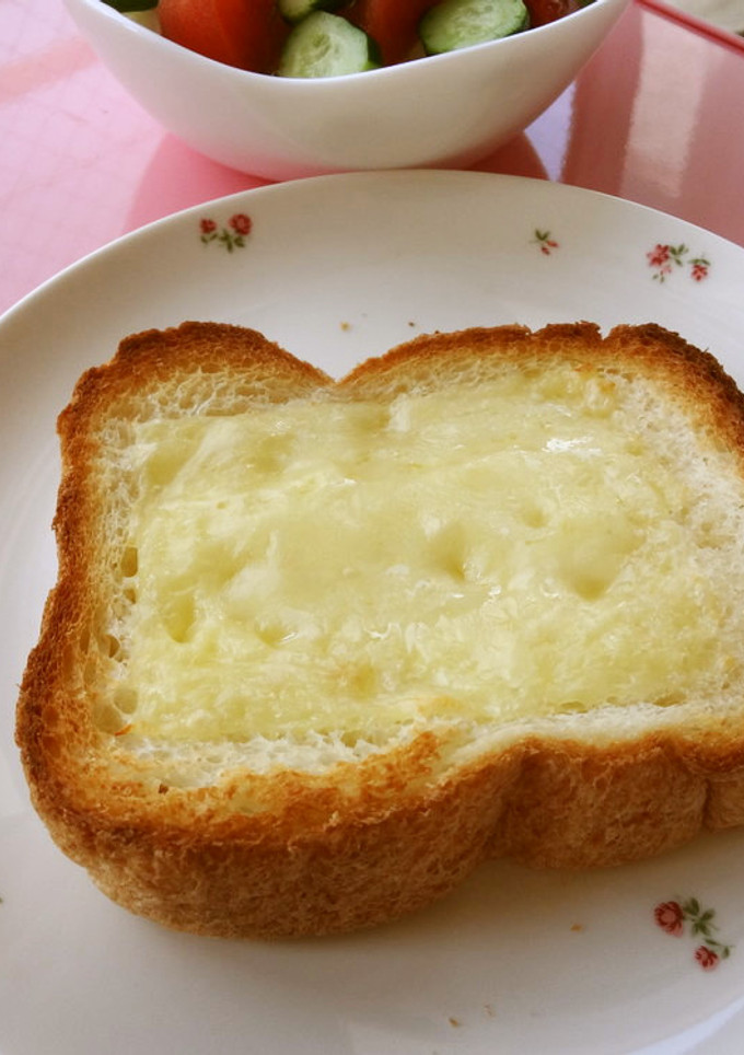 とろーりはちみつチーズトースト-レシピのメイン写真
