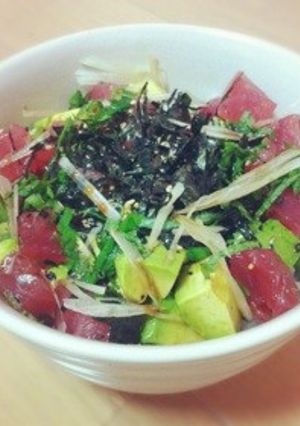 マグロアボガド丼♪*°-レシピのメイン写真