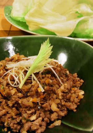 具沢山の肉そぼろ＊美味しいレタス巻き＊-レシピのメイン写真