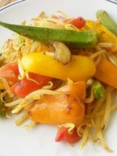 オクラとカラーピーマンのカレー炒め-レシピのメイン写真
