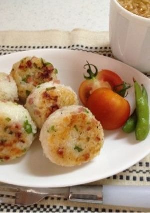 朝食やお弁当に!洋風焼きおにぎり-レシピのメイン写真
