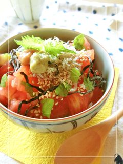 トマトとしらすと塩昆布の梅わさび丼-レシピのメイン写真