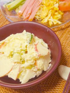 りんごたっぷりポテトサラダ-レシピのメイン写真