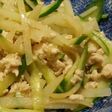 しゃきしゃきじゃがいもと鶏肉炒め