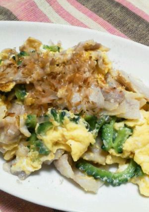 旬のゴーヤと塩糀漬け豚バラ肉の炒めもの♪-レシピのメイン写真