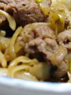 牛肉と玉ねぎとごぼう炒め-レシピのメイン写真