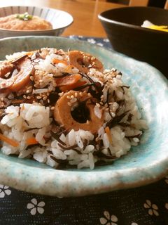 *リメイク*ひじきの混ぜご飯*-レシピのメイン写真