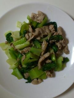 チンゲン菜とお肉炒め 梅肉ハーモニー♪-レシピのメイン写真