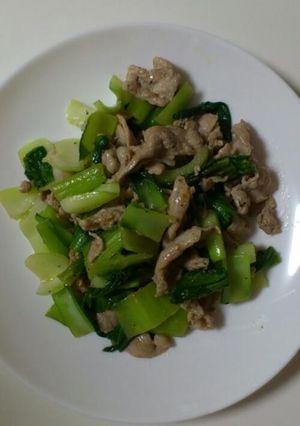 チンゲン菜とお肉炒め 梅肉ハーモニー♪-レシピのメイン写真