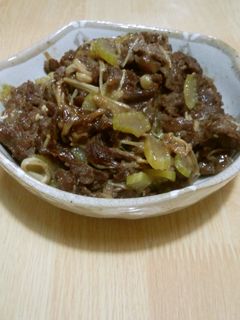 ☆牛肉とセロリとエノキの醤油炒め☆-レシピのメイン写真