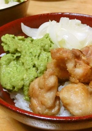 カリカリ鶏とアボガドのゆず胡椒丼-レシピのメイン写真