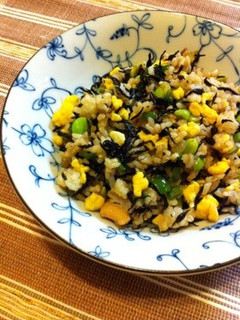 枝豆ひじきベーコンの醤油バターチャーハン-レシピのメイン写真