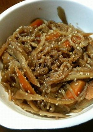 糸こんとごぼうのゴマ煮-レシピのメイン写真