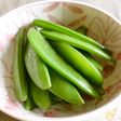 スナップエンドウの麺つゆ漬け