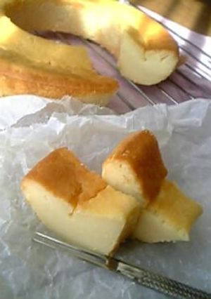 ☆プロセスチーズを使って☆甘さ控えめしっとり半熟チーズケーキ-レシピのメイン写真