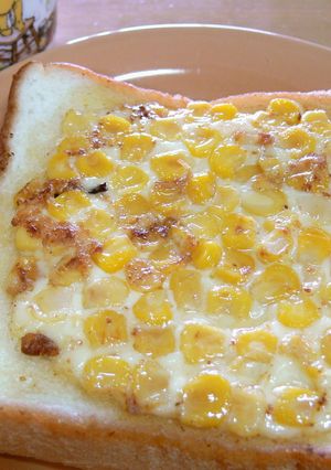 簡単、楽うま！マヨチーズコーントースト-レシピのメイン写真