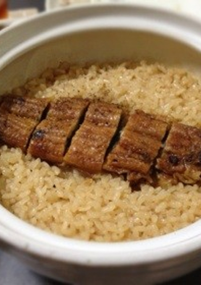 ひとり用土鍋で＊うなぎの炊き込みご飯-レシピのメイン写真