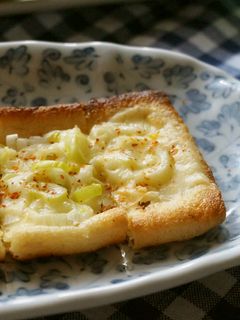 おつまみに☆油揚げのネギチーズ焼き-レシピのメイン写真
