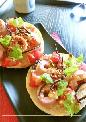 魚ニソ×トマトの塩昆布・大葉トースト-レシピのメイン写真