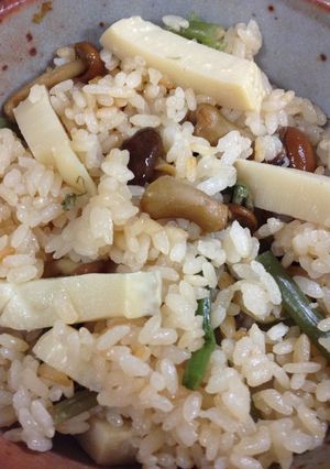 簡単!タケノコと山菜の炊き込みご飯-レシピのメイン写真