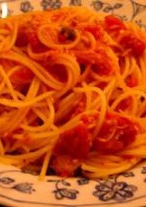 カニとケイパーのトマトソースパスタ-レシピのメイン写真