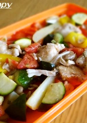 レンジで♪鶏胸肉と野菜のエスニックマリネ-レシピのメイン写真