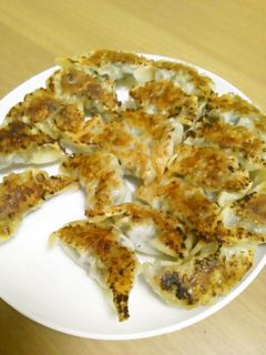 プロの焼き方で!餃子をカリッと焼く方法♪-レシピのメイン写真