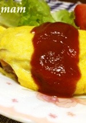 我が家の★簡単に包める★挽肉オムレツ-レシピのメイン写真