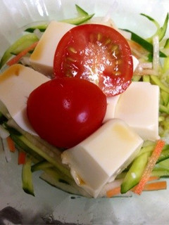 千切り野菜と豆腐のサラダ-レシピのメイン写真