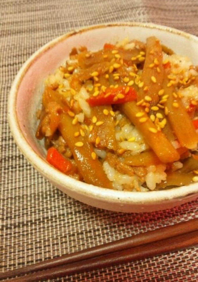 おかわり続出♡豚とゴボウの簡単混ぜご飯-レシピのメイン写真