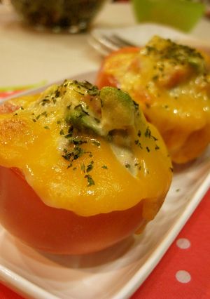 トマトまるごと♡とろ〜りアボカドグラタン-レシピのメイン写真