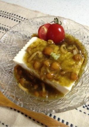 ナメコと海苔のトロトロ冷奴-レシピのメイン写真