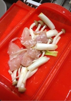 簡単、ヘルシー☆ルクエで鶏むね肉の塩麹蒸-レシピのメイン写真