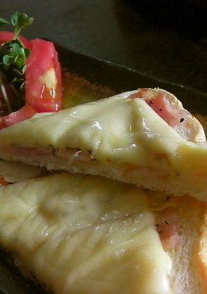 朝パンはてっとり早くベーコントースト！-レシピのメイン写真