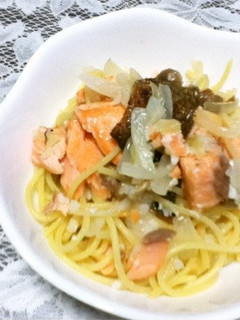 鮭と玉ねぎの塩麹パスタ*-レシピのメイン写真