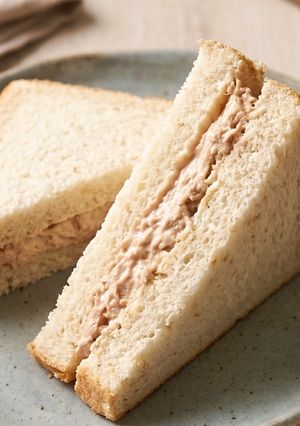 食パンとツナ缶で絶品！基本ツナマヨサンド-レシピのメイン写真