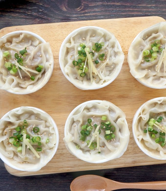 ★SNSで話題★肉汁っ!餃子皮で小籠包風-レシピのメイン写真