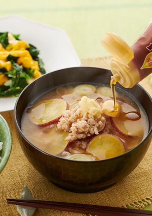 鶏ひき肉とさつまいものおかずみそ汁-レシピのメイン写真