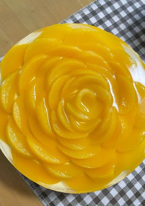 桃缶でバラのレアチーズケーキ-レシピのメイン写真
