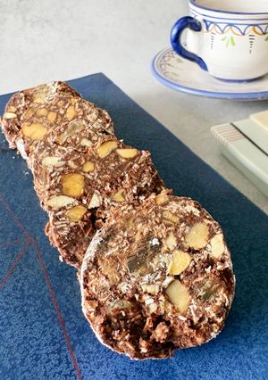 【ポリ袋で簡単】チョコ不使用チョコサラミ-レシピのメイン写真