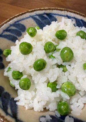 簡単‼️誰でも美味しく作れる豆ご飯🫛-レシピのメイン写真