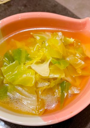春キャベツのコンソメスープ-レシピのメイン写真