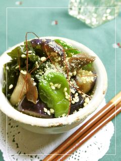 茄子とピーマンとわかめの炒め煮風-レシピのメイン写真