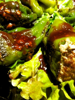 まるごとピーマンの肉詰め-レシピのメイン写真