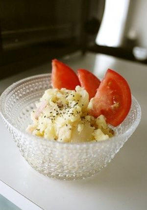 ベーコン玉ねぎの焦がし醤油ポテトサラダ-レシピのメイン写真
